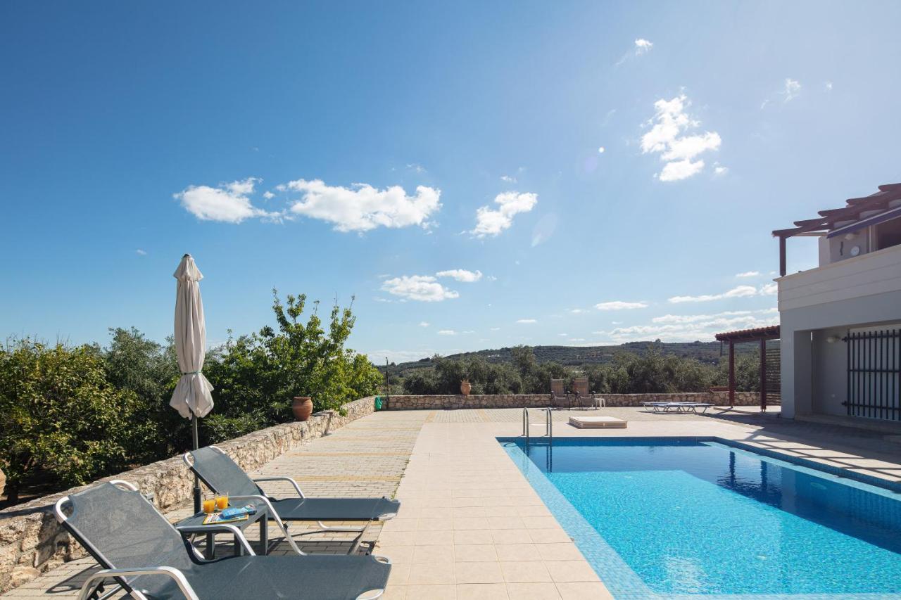 Greek Sky - New Modern Apartment With Shared Pool ตาวโรไนติส ภายนอก รูปภาพ