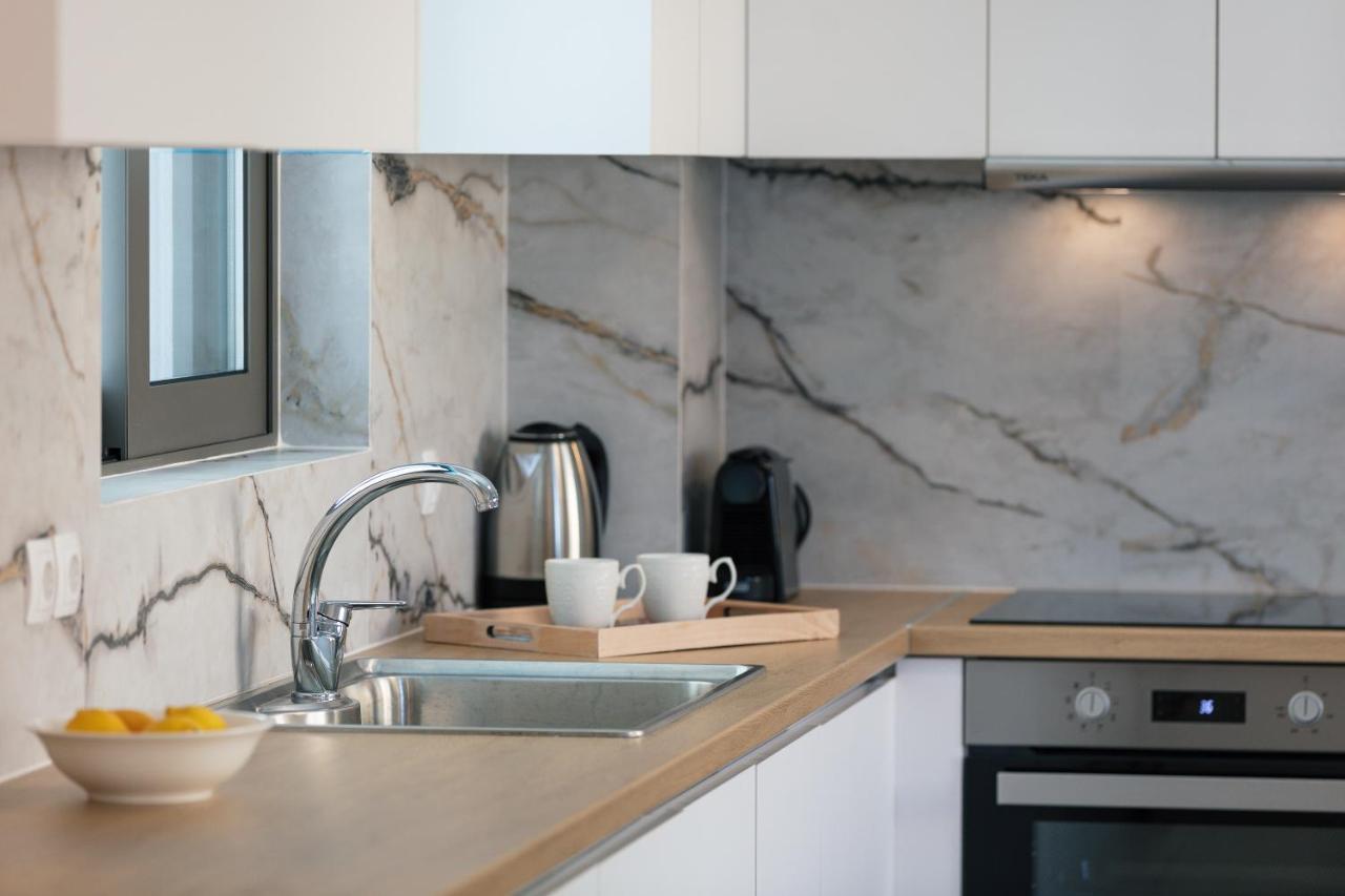 Greek Sky - New Modern Apartment With Shared Pool ตาวโรไนติส ภายนอก รูปภาพ