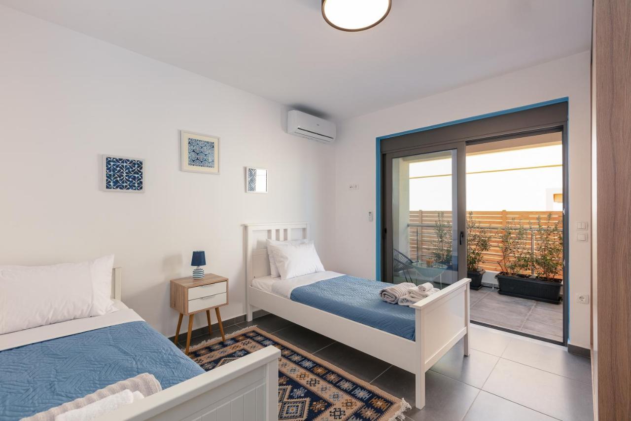Greek Sky - New Modern Apartment With Shared Pool ตาวโรไนติส ภายนอก รูปภาพ