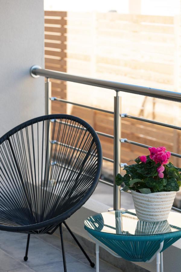 Greek Sky - New Modern Apartment With Shared Pool ตาวโรไนติส ภายนอก รูปภาพ