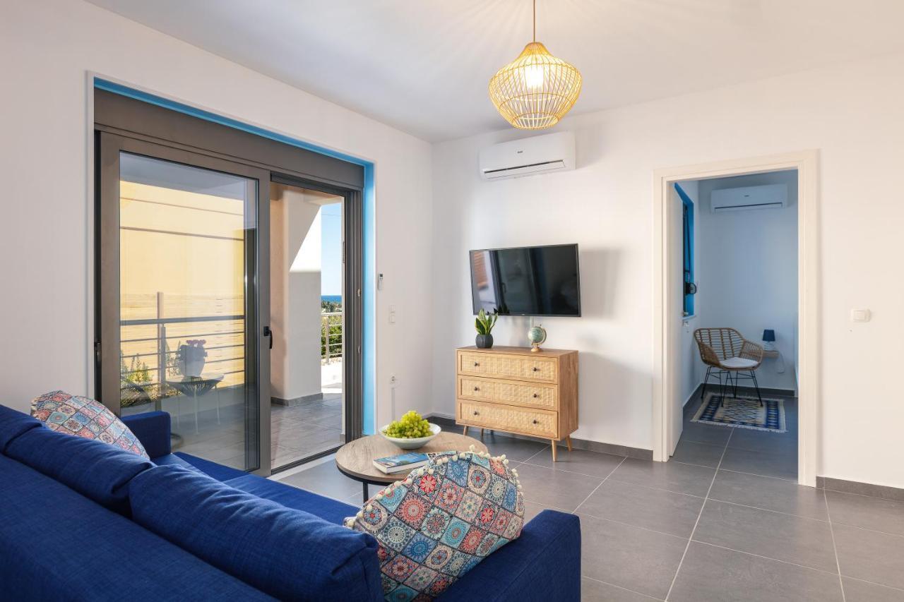 Greek Sky - New Modern Apartment With Shared Pool ตาวโรไนติส ภายนอก รูปภาพ